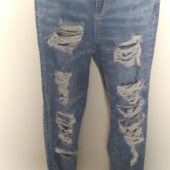 American Eagle Light Wash Distressed High Rise Stretch Denim Mom Jeans Size 0 - Picture 8 of 12